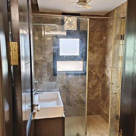 Greenleaf Apartment And Suites, Greater Kailash 1 New Delhi Bagian luar foto